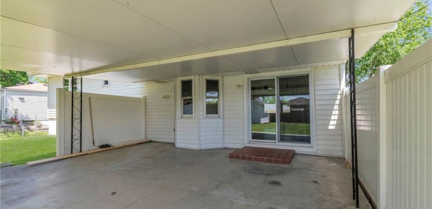 Homes for Sale in Kansas City, MO 64119 | 5820 N Colorado Avenue
