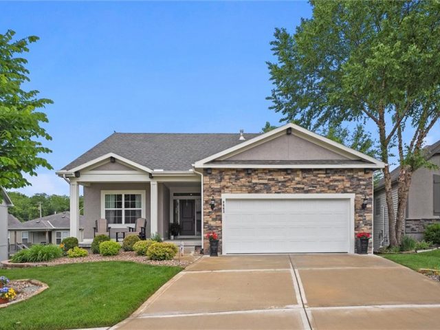 Homes for Sale in Kansas City, MO 64154 | 8663 N Allenton Avenue
