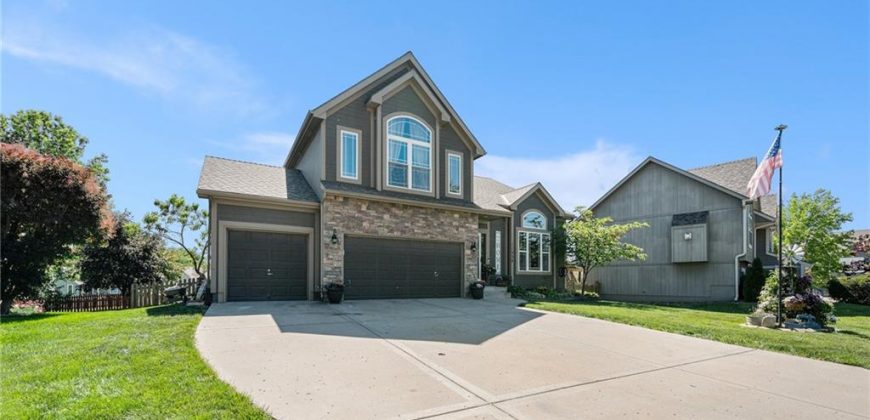 Homes for Sale in Kansas City, MO 64157 | 11028 N Tullis Court