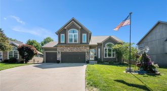 Homes for Sale in Kansas City, MO 64157 | 11028 N Tullis Court