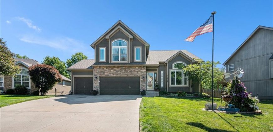 Homes for Sale in Kansas City, MO 64157 | 11028 N Tullis Court