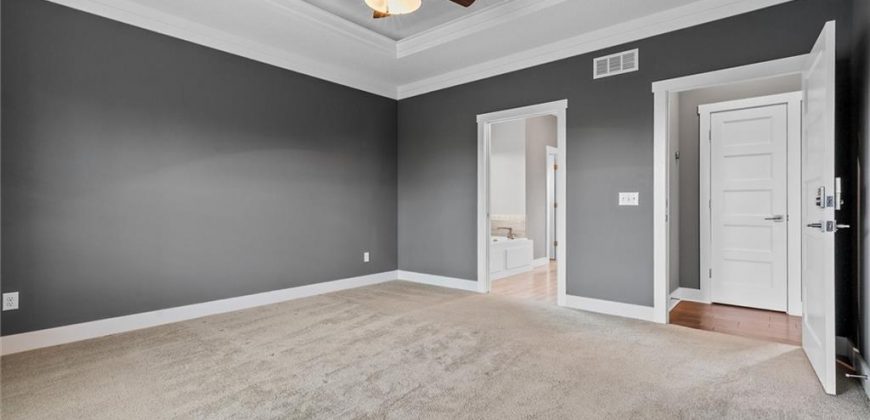 Homes for Sale in Kansas City, MO 64157 | 9605 N Home Avenue