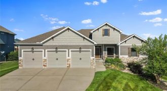 Homes for Sale in Kansas City, MO 64157 | 9605 N Home Avenue