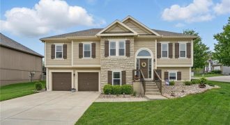 Homes for Sale in Kansas City, MO 64157 | 10136 N Wallace Avenue