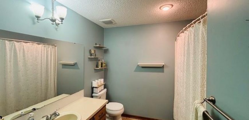 Homes for Sale in Liberty, MO 64068 | 1125  Amesbury Avenue