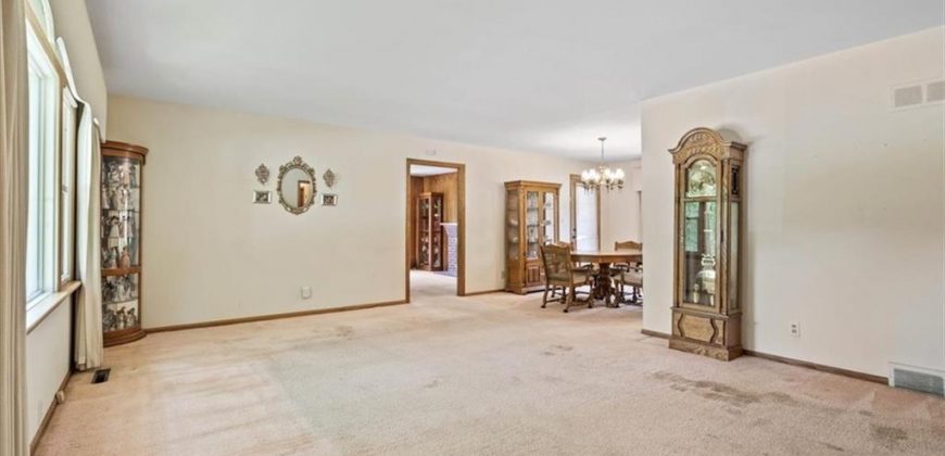 Homes for Sale in Kansas City, MO 64116 | 3320  Mohawk Lane