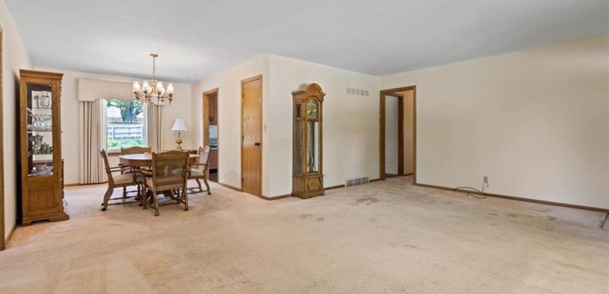 Homes for Sale in Kansas City, MO 64116 | 3320  Mohawk Lane