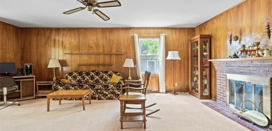Homes for Sale in Kansas City, MO 64116 | 3320  Mohawk Lane