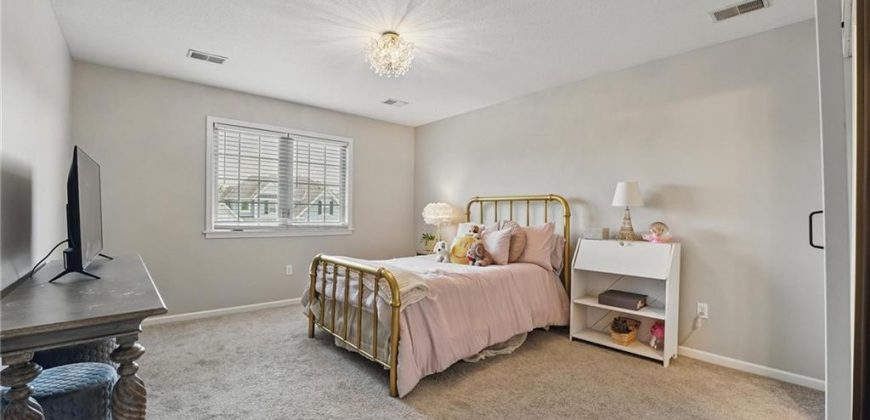 Homes for Sale in Kansas City, MO 64157 | 8833 N Crescent Avenue