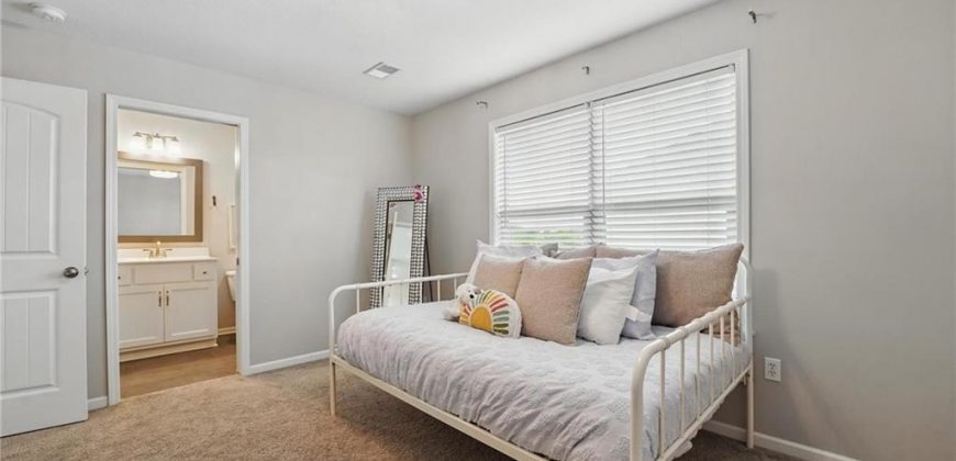 Homes for Sale in Kansas City, MO 64157 | 8833 N Crescent Avenue
