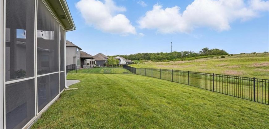 Homes for Sale in Kansas City, MO 64157 | 8833 N Crescent Avenue