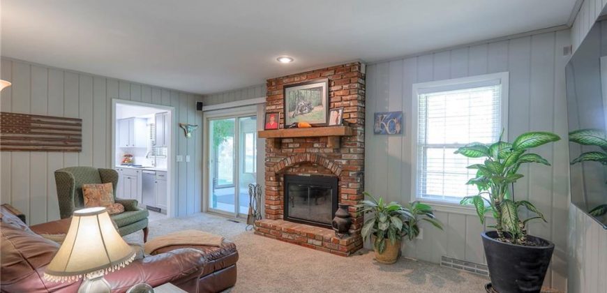 Homes for Sale in Kansas City, MO 64151 | 6902 NW BIRCH Court
