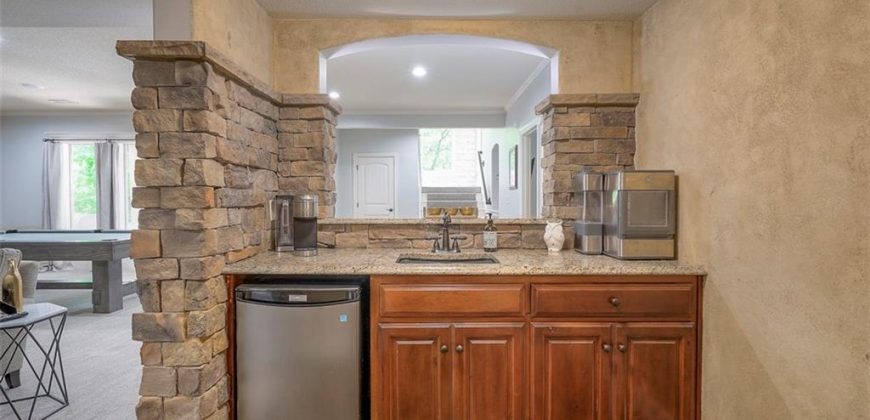 Homes for Sale in Parkville, MO 64152 | 14630 NW 66TH Street