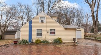 Homes for Sale in Kansas City, MO 64155 | 7 NW 88th Street