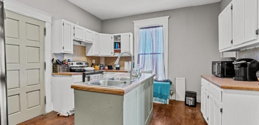 Homes for Sale in Excelsior Springs, MO 64024 | 214  Cliff Drive