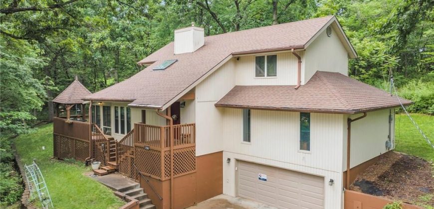 Homes for Sale in Lake Waukomis, MO 64151 | 756 NW South Shore Drive