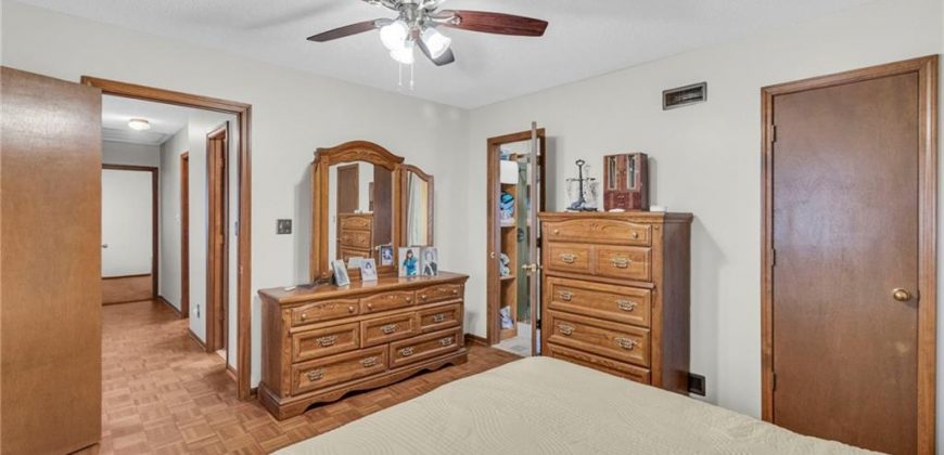 Homes for Sale in Lake Waukomis, MO 64151 | 756 NW South Shore Drive