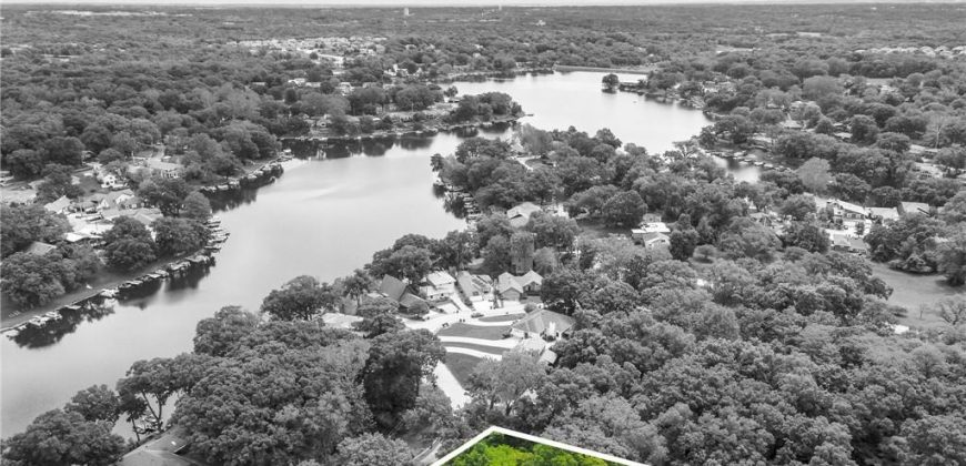 Homes for Sale in Lake Waukomis, MO 64151 | 756 NW South Shore Drive