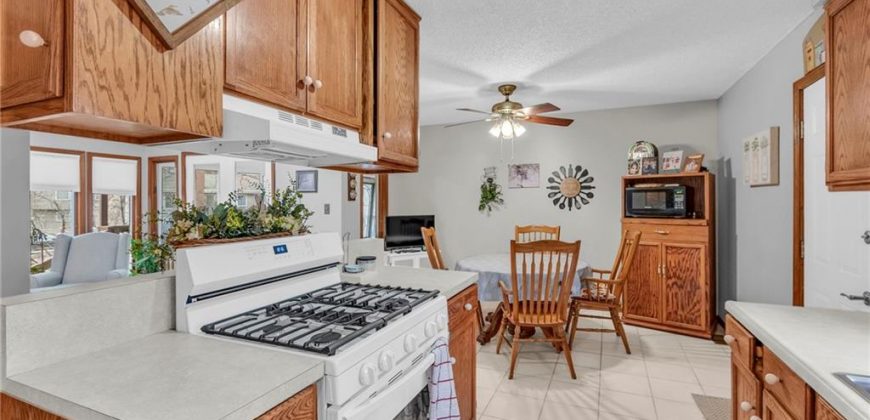 Homes for Sale in Lake Waukomis, MO 64151 | 756 NW South Shore Drive