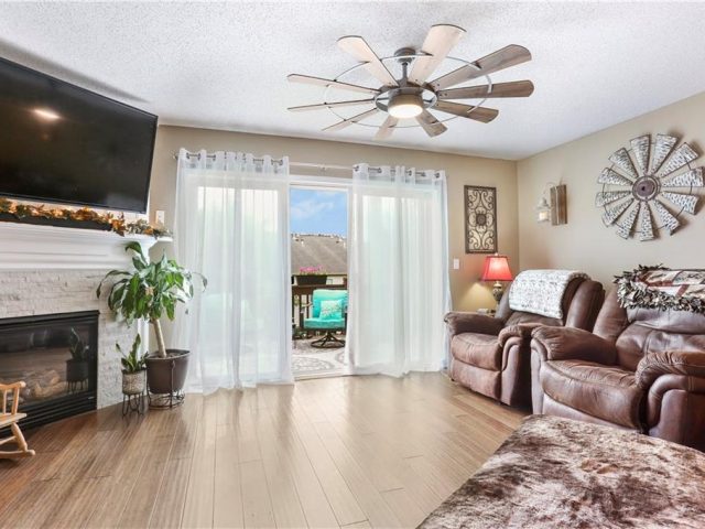 Homes for Sale in Kansas City, MO 64118 | 5430 N Hickory Street
