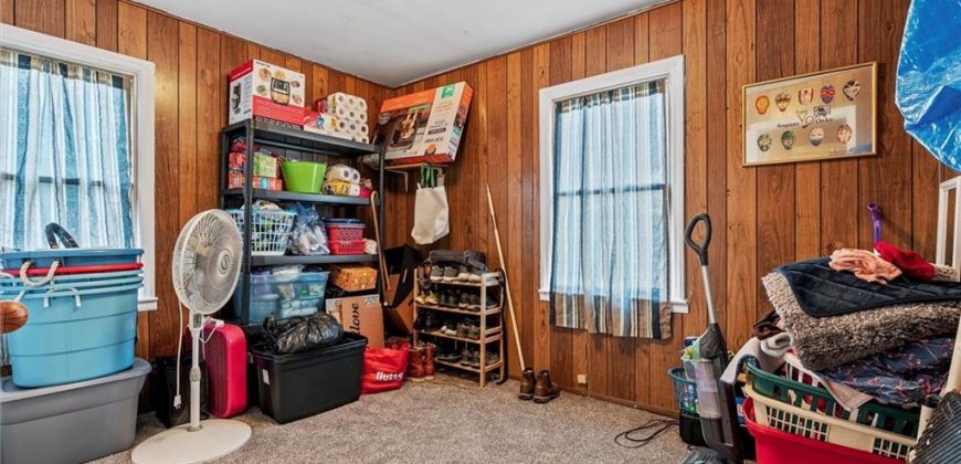 Homes for Sale in Gladstone, MO 64118 | 604  66th Terrace