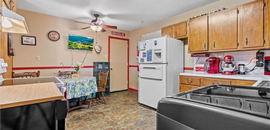 Homes for Sale in Gladstone, MO 64118 | 604  66th Terrace