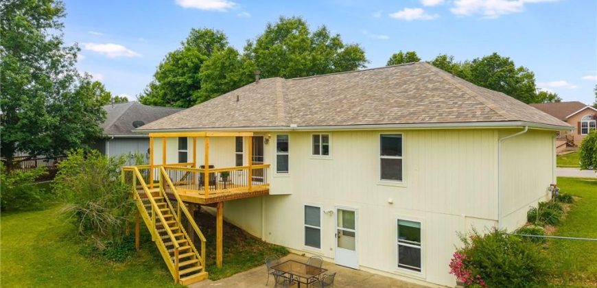 Homes for Sale in Kearney, MO 64060 | 1301  Stonecrest Drive