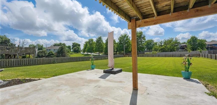 Homes for Sale in Kansas City, MO 64157 | 10912 N Farley Avenue