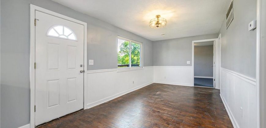 Homes for Sale in Kansas City, MO 64152 | 7175  Lingley Drive