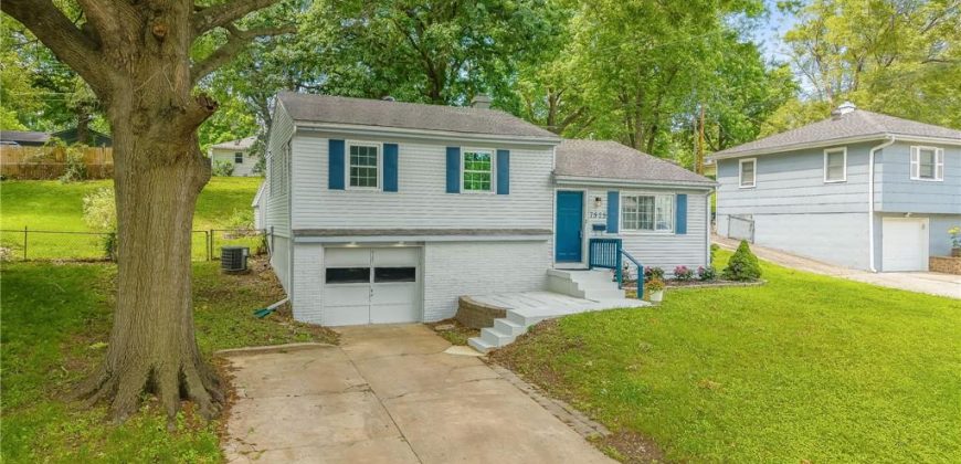 Homes for Sale in Kansas City, MO 64119 | 7929 NE 55th Street
