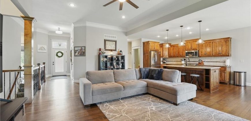 Homes for Sale in Kansas City, MO 64155 | 1104 NW 109th Street