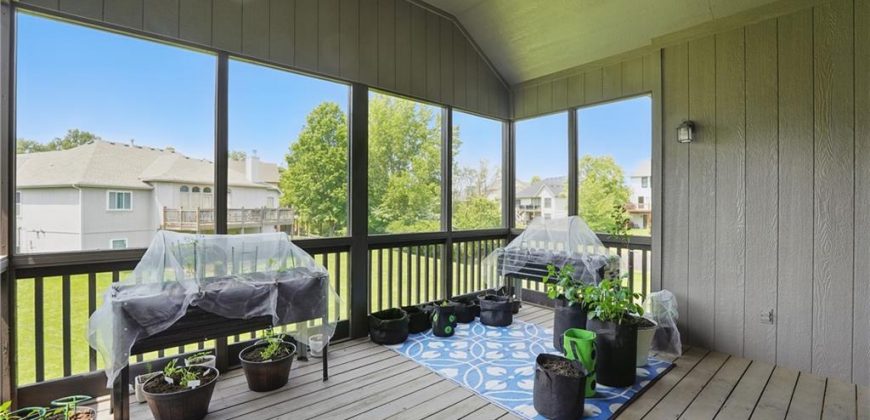 Homes for Sale in Kansas City, MO 64155 | 1104 NW 109th Street
