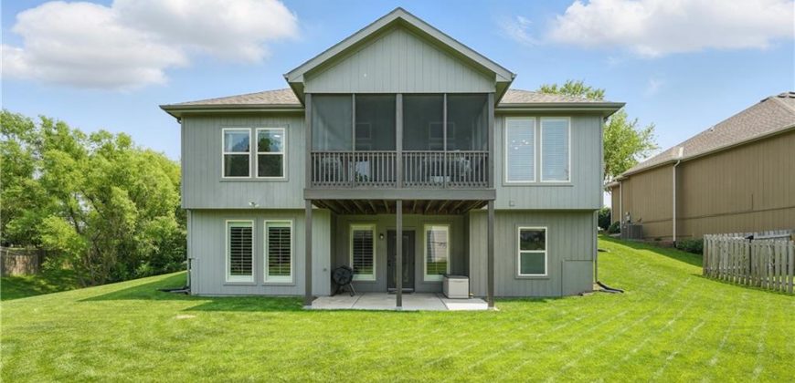 Homes for Sale in Kansas City, MO 64155 | 1104 NW 109th Street