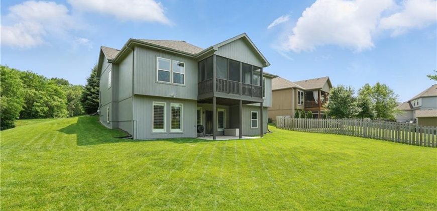 Homes for Sale in Kansas City, MO 64155 | 1104 NW 109th Street