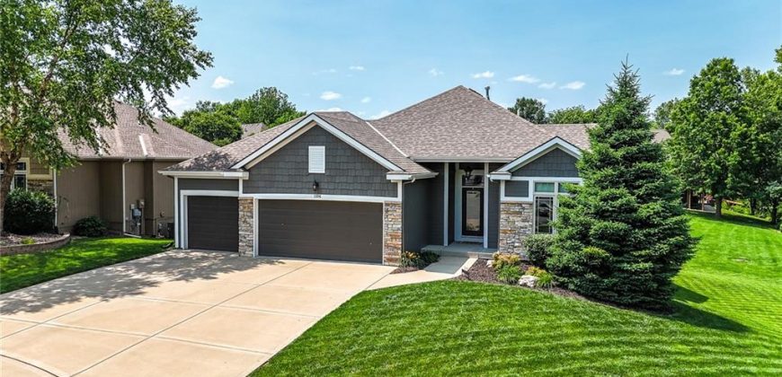 Homes for Sale in Kansas City, MO 64155 | 1104 NW 109th Street