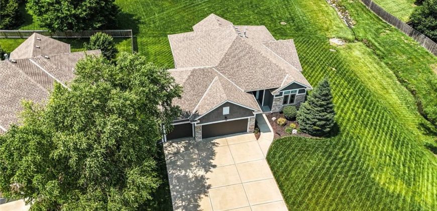 Homes for Sale in Kansas City, MO 64155 | 1104 NW 109th Street