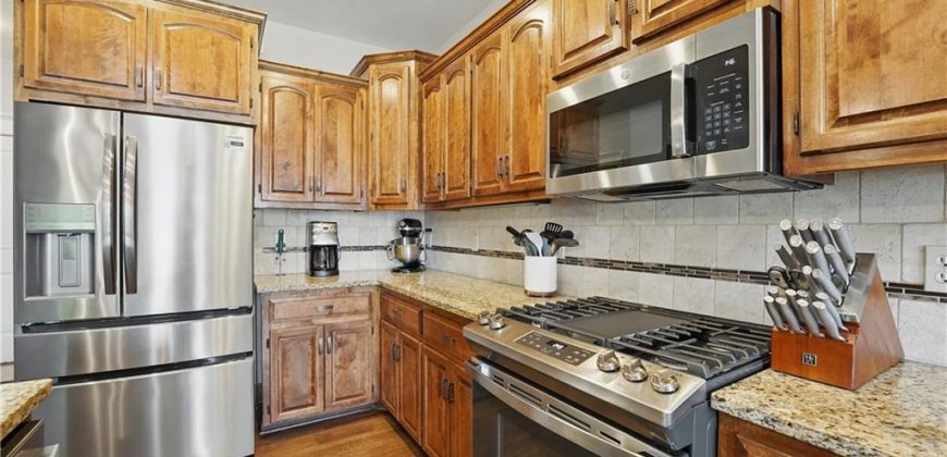Homes for Sale in Kansas City, MO 64155 | 1104 NW 109th Street