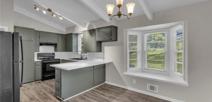 Homes for Sale in Kansas City, MO 64118 | 6404 N Wayne Avenue