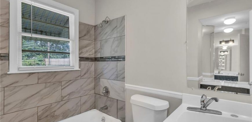 Homes for Sale in Kansas City, MO 64118 | 6404 N Wayne Avenue
