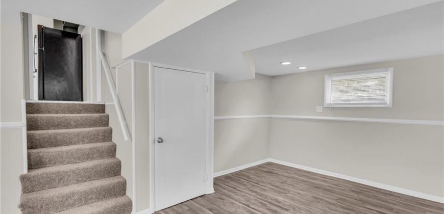 Homes for Sale in Kansas City, MO 64118 | 6404 N Wayne Avenue