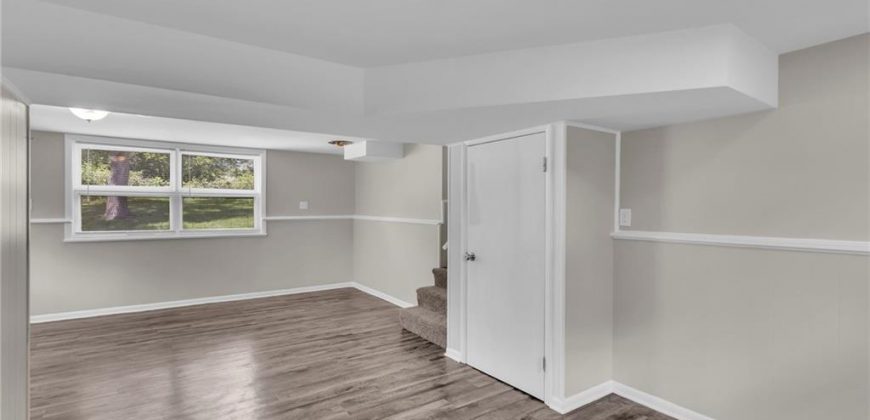 Homes for Sale in Kansas City, MO 64118 | 6404 N Wayne Avenue