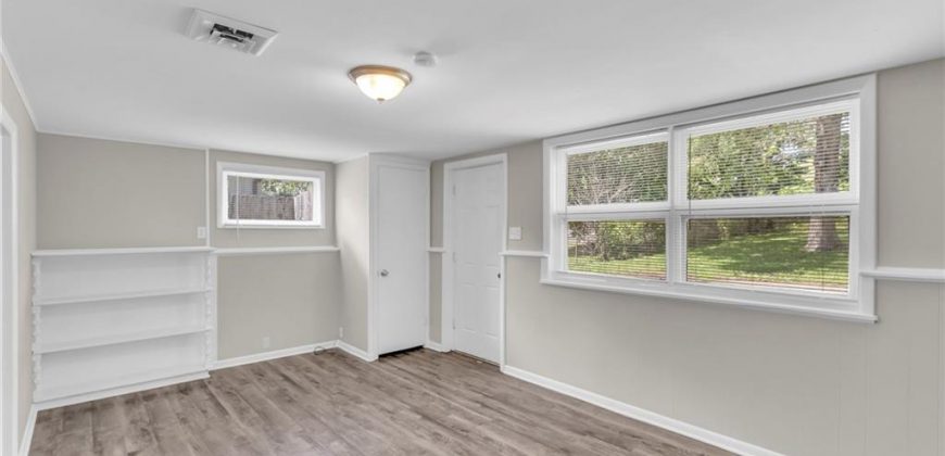 Homes for Sale in Kansas City, MO 64118 | 6404 N Wayne Avenue