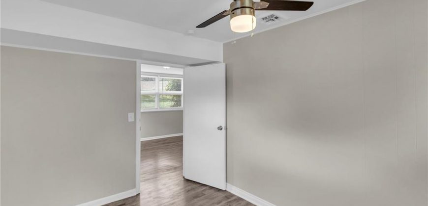 Homes for Sale in Kansas City, MO 64118 | 6404 N Wayne Avenue