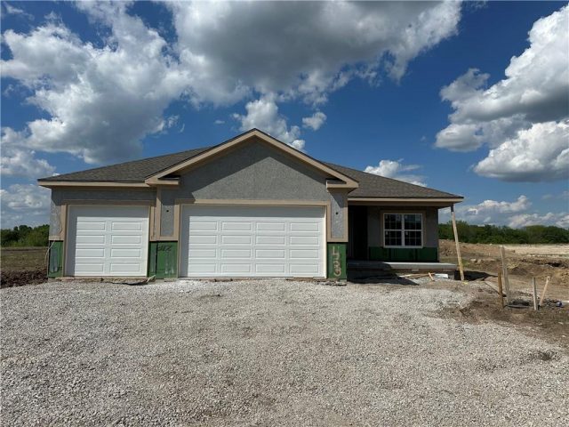 Homes for Sale in Lawson, MO 64062 | 453  Green Drive