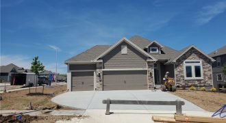 Homes for Sale in Kansas City, MO 64156 | 7000 NE 102nd Court