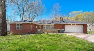 Homes for Sale in Kansas City, MO 64118 | 8116 N Main Street