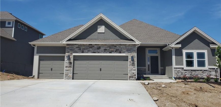 Homes for Sale in Kansas City, MO 64156 | 7008 NE 102nd Court