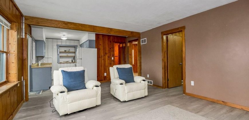 Homes for Sale in Lake Waukomis, MO 64151 | 775 NW South Shore Drive