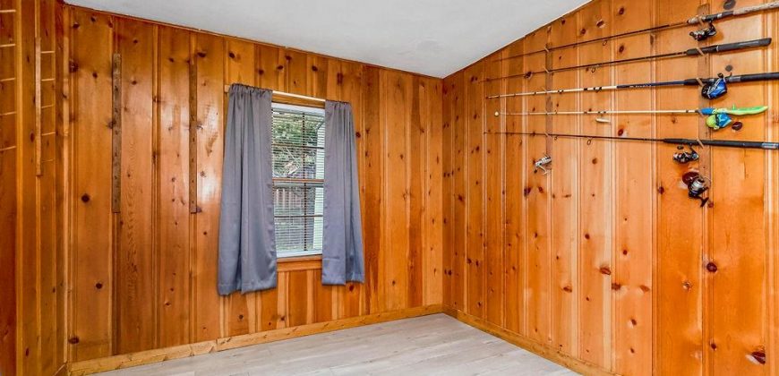Homes for Sale in Lake Waukomis, MO 64151 | 775 NW South Shore Drive