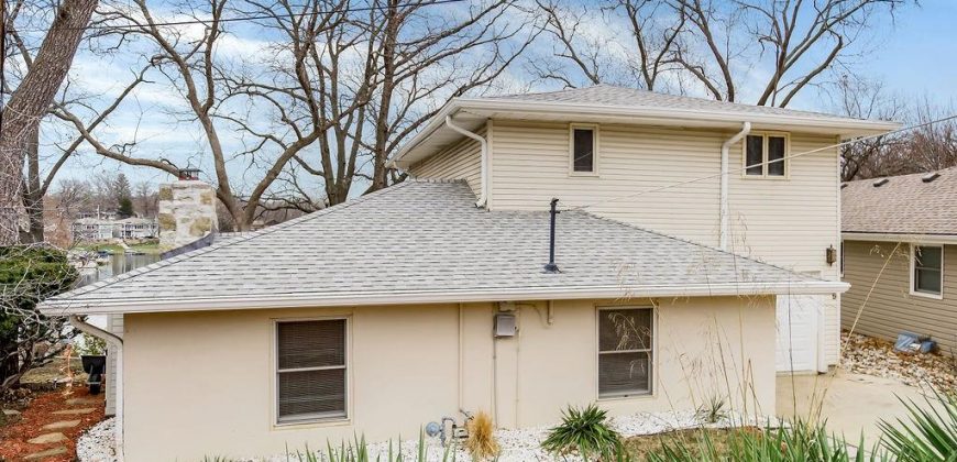 Homes for Sale in Lake Waukomis, MO 64151 | 775 NW South Shore Drive